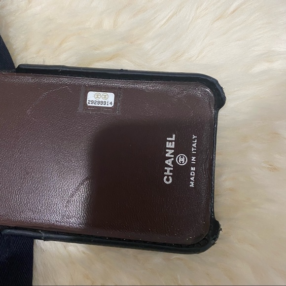 *SOLD* Chanel iPhone 11 Case - Picture 4 of 6